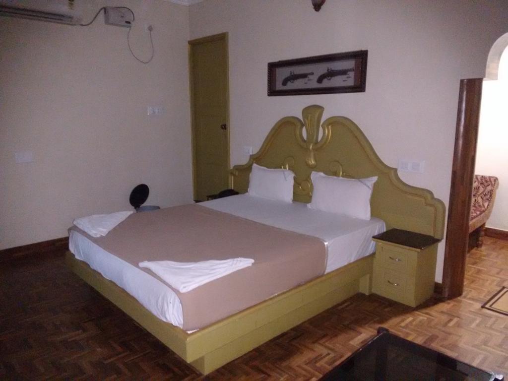 Hotel Chithra Kanjakumari Szoba fotó